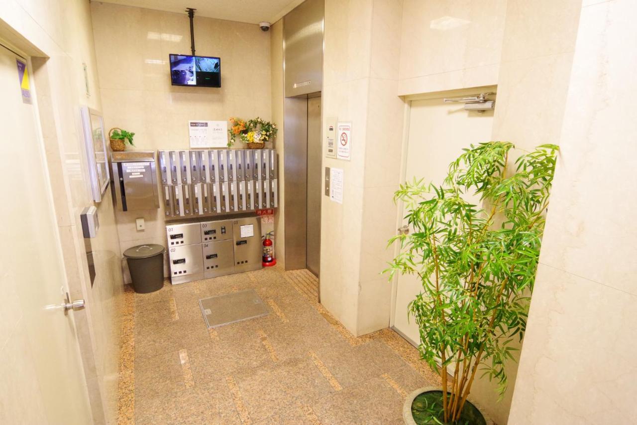 Nippombashi Art Hotel 402 Осака Экстерьер фото